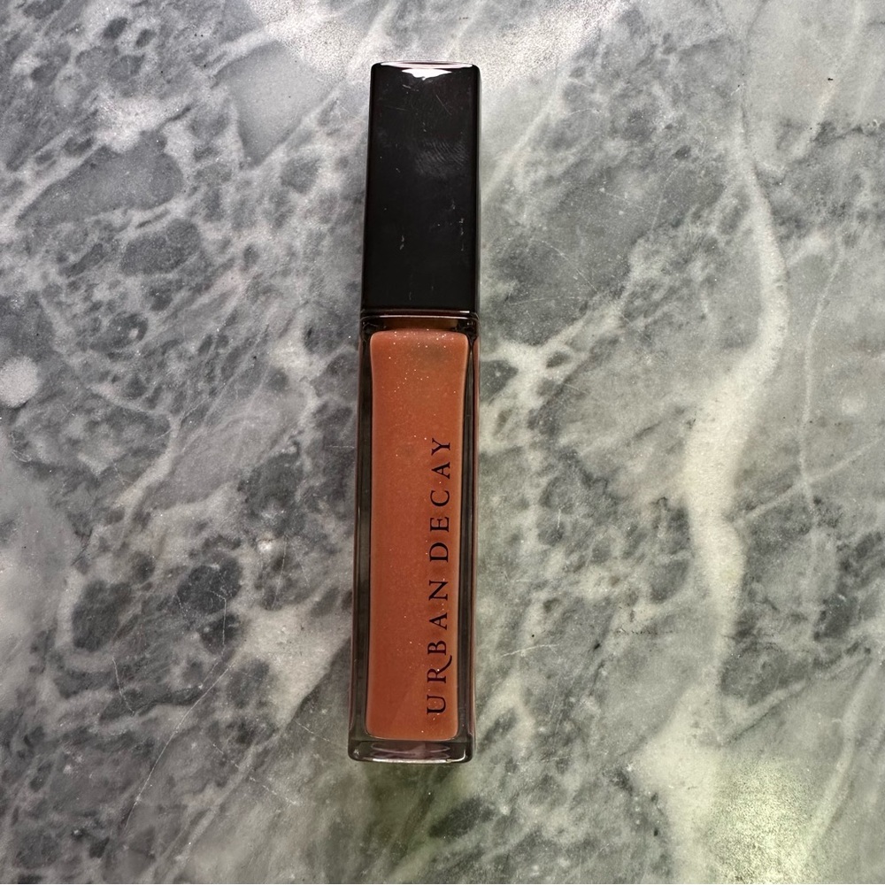 Urban Decay Plumpingโ Shine Balm Name Drop